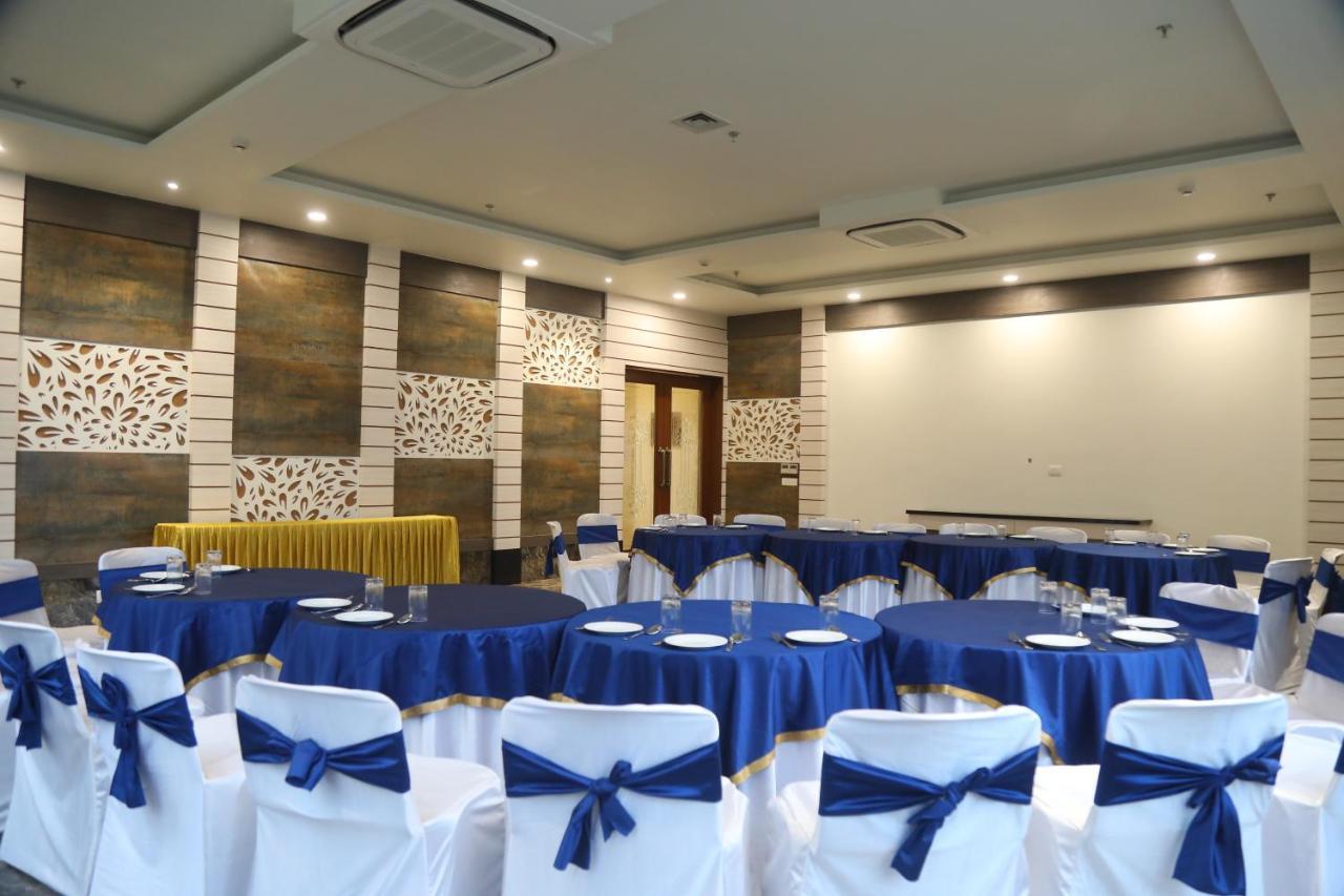 Hotel Aveo By Amatra, Gateway To Corbett Kashipur Exterior foto