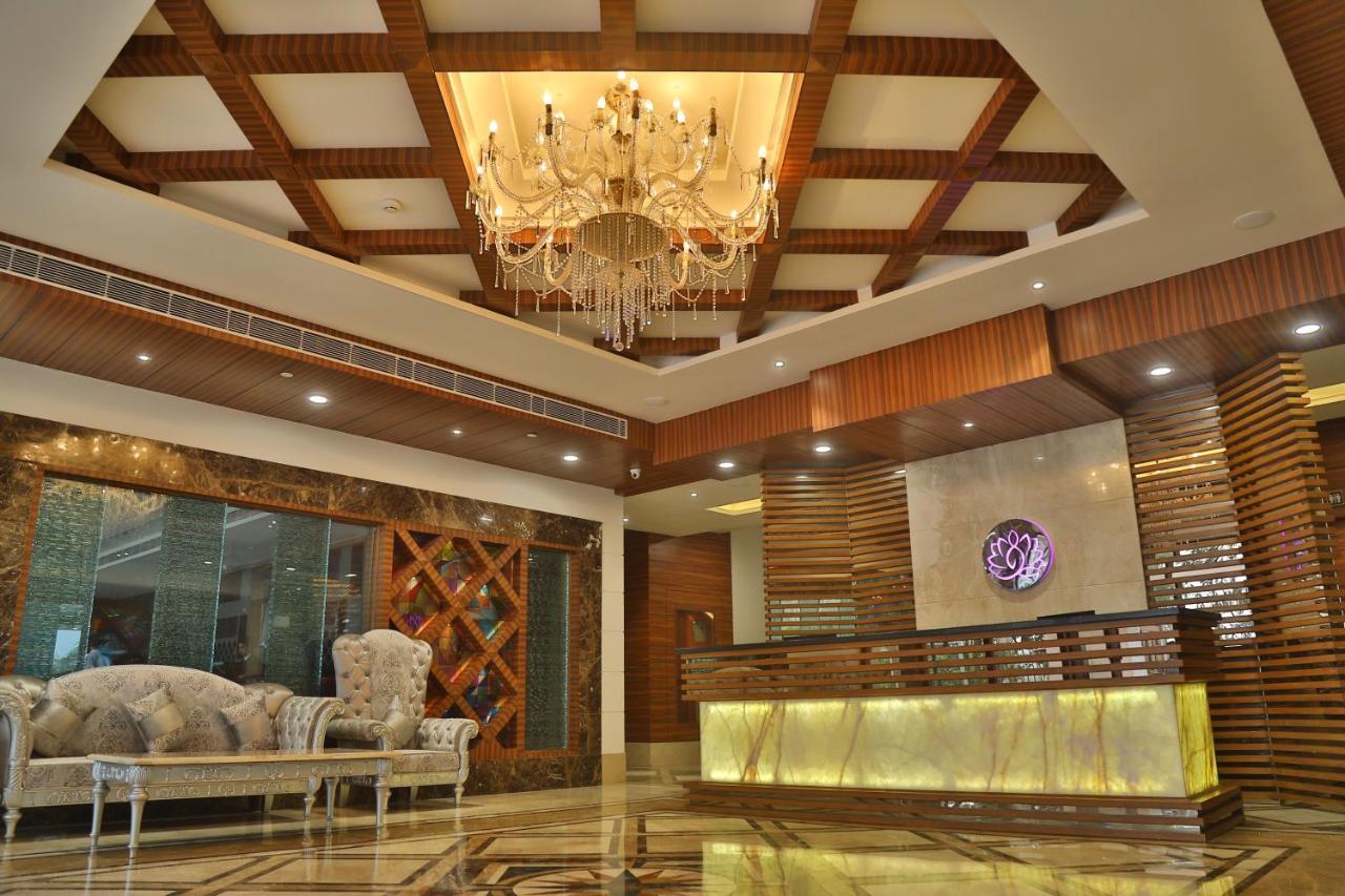 Hotel Aveo By Amatra, Gateway To Corbett Kashipur Exterior foto